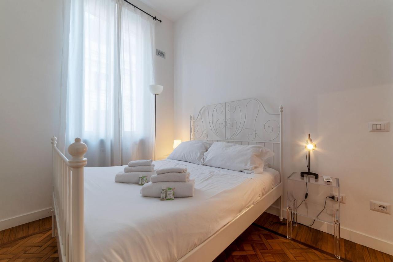 Casa Isabella Al Colosseo - FromhometoРим Экстерьер фото